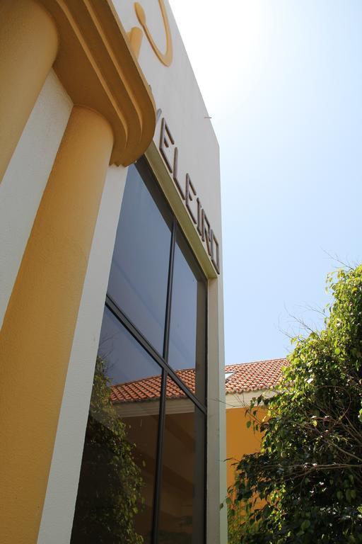 Hotel Veleiro Сииниш Экстерьер фото