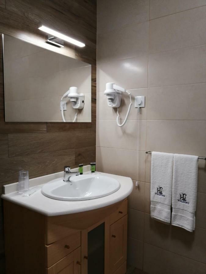 Hotel Veleiro Сииниш Экстерьер фото