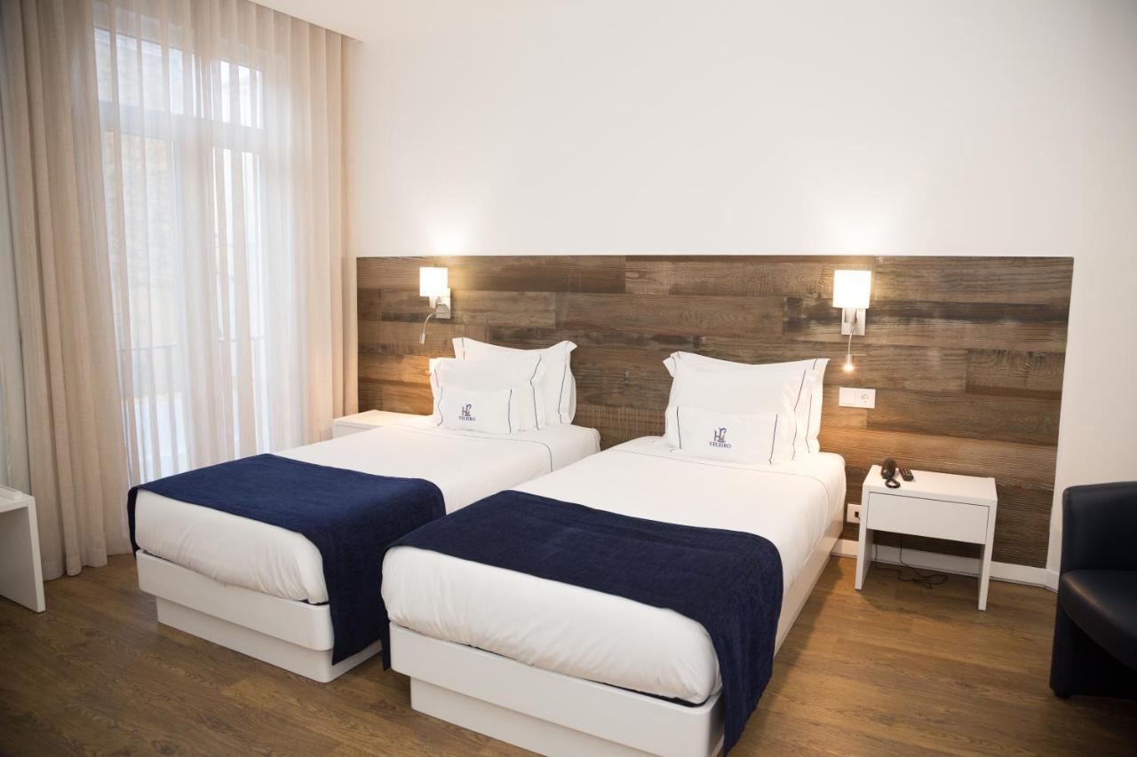 Hotel Veleiro Сииниш Экстерьер фото